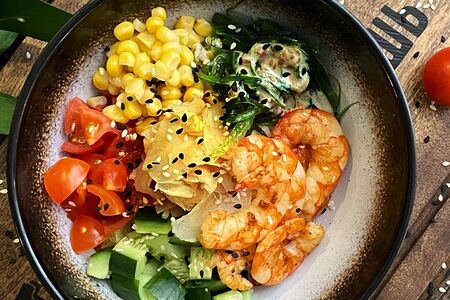 Боул с королевскими креветками