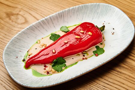 Перец Рамиро с брынзой и соусом тоннато