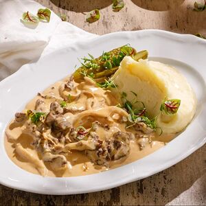 Бефстроганов с грибами