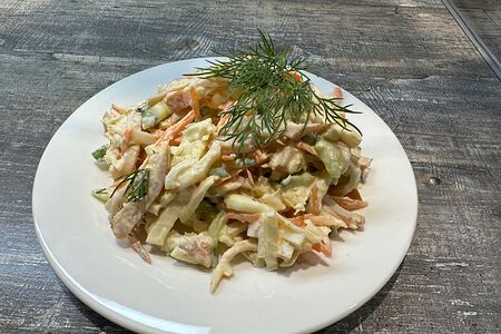 Салат с копчёной курицей по-пекински