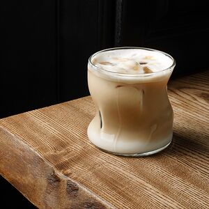 Айс латте на альтернативном молоке