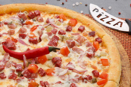 Спайси Большая пицца