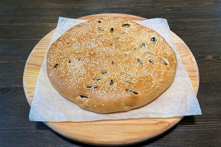 Пирог с грибами и сыром