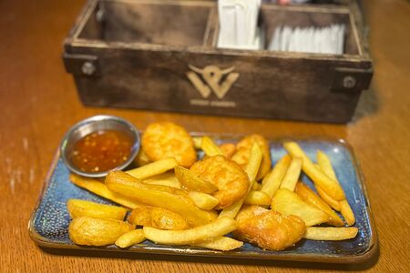 Чикен & Чипс 