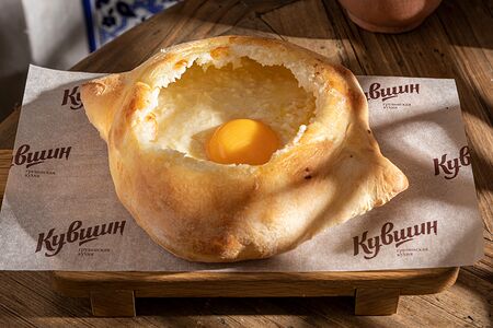 Хачапури по-аджарски