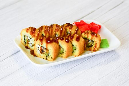 Ролл Тануки Фурай