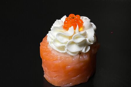 Ролл Сяке ояко