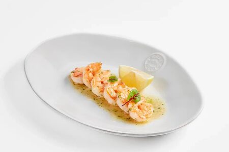 Креветки с чесноком