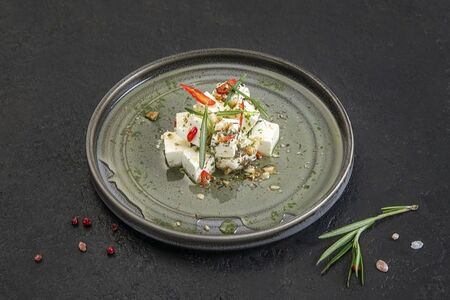 Маринованный сыр