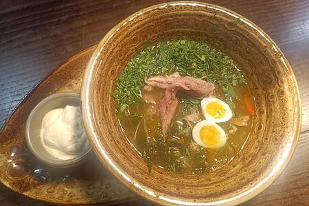 Зелёный борщ с индейкой