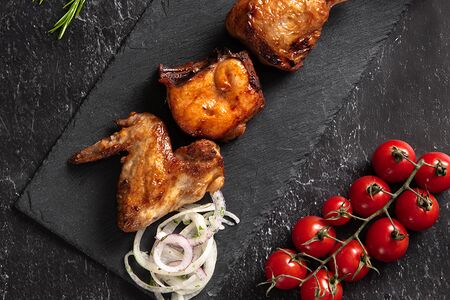 Шашлык из курицы на кости