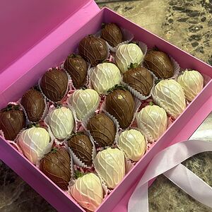 Клубника в шоколаде 