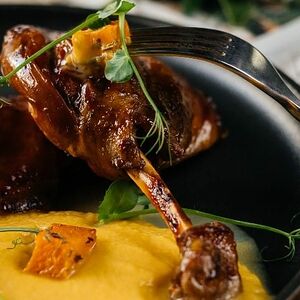 Утиные ножки с тыквенным пюре