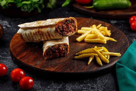 Донер в лаваше