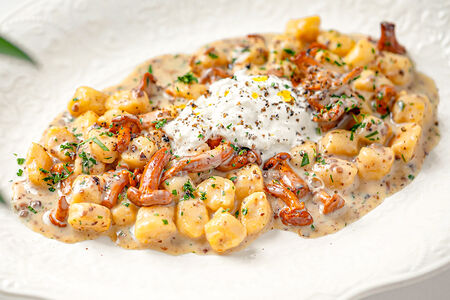 Ньокки с белыми грибами