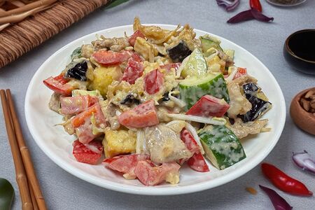 Салат Жареный баклажан с говядиной