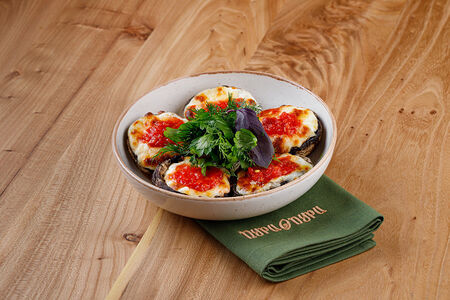 Печёные шампиньоны с сулугуни