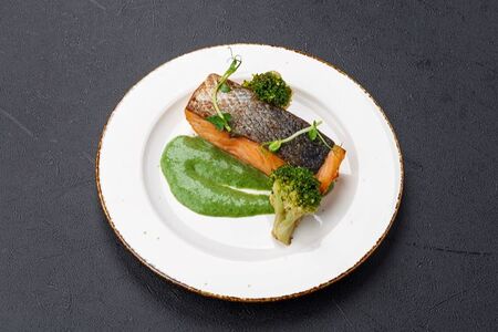 Стейк лосося