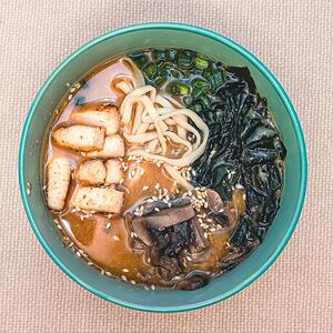 Мисо суп с цыпленком