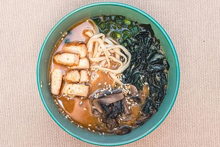 Мисо суп с цыпленком