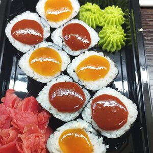 Острые креветка и краб