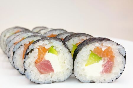 Салман Туна