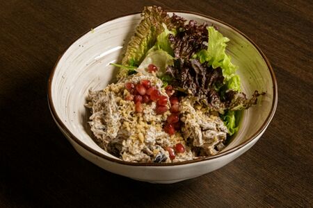 Салат со взорванной говядиной