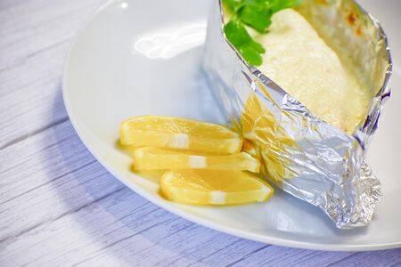 Лосось в сливочно-сырном соусе