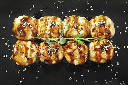 Запеченный ролл с угрем