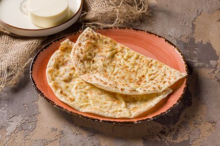 Кутабы с сыром