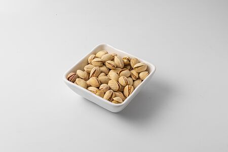 Фисташки солёные