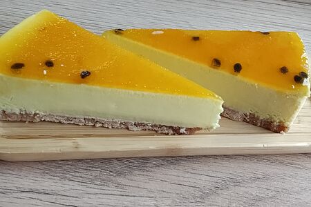 Чизкейк Манго-маракуйя