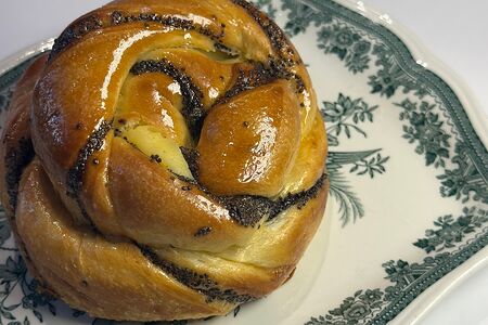 Плюшка маковая