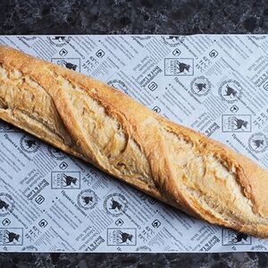 Хрустящий багет запеченный