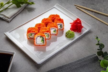 Роллы Калифорния