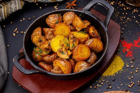 Картофель с грибами