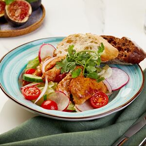 Теплый салат с цыпленком