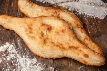 Грузинская лепешка шоти