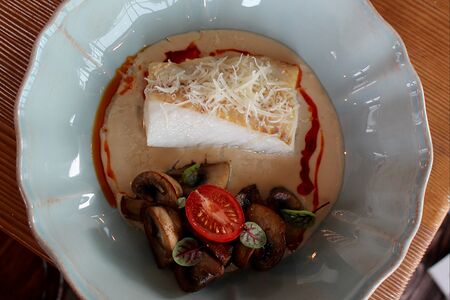 Треска с овощами и соусом лемонграсс