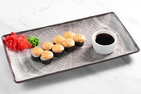 Запеченный ролл с креветкой
