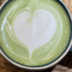 Матча латте на кокосовом молоке 