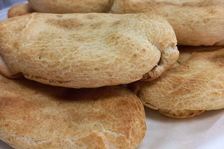 Пирожок без глютена с райским яблочком