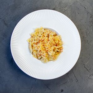 Фарфалле с курицей 