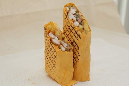 Чесночно-сырная с картошкой фри 365гр