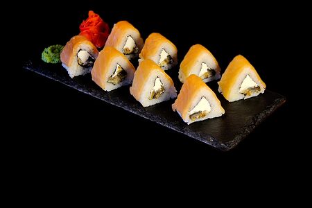 Набор роллов Филадельфия премиум с угрем