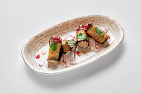 Бадриджани с ореховой пастой