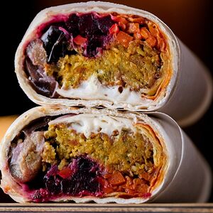 С фалафелем