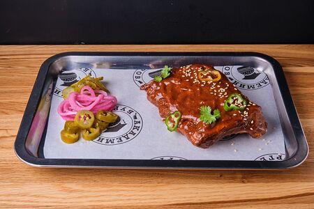 Рёбра свиные в соусе барбекю Яс