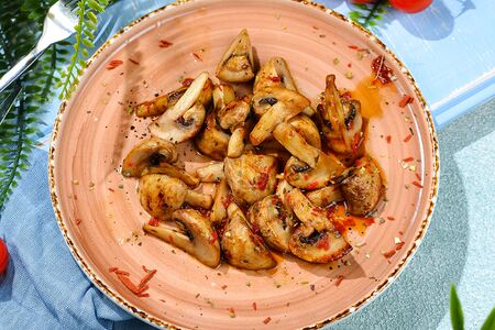 Шампиньоны на гриле