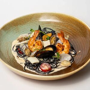 Нери с морепродуктами